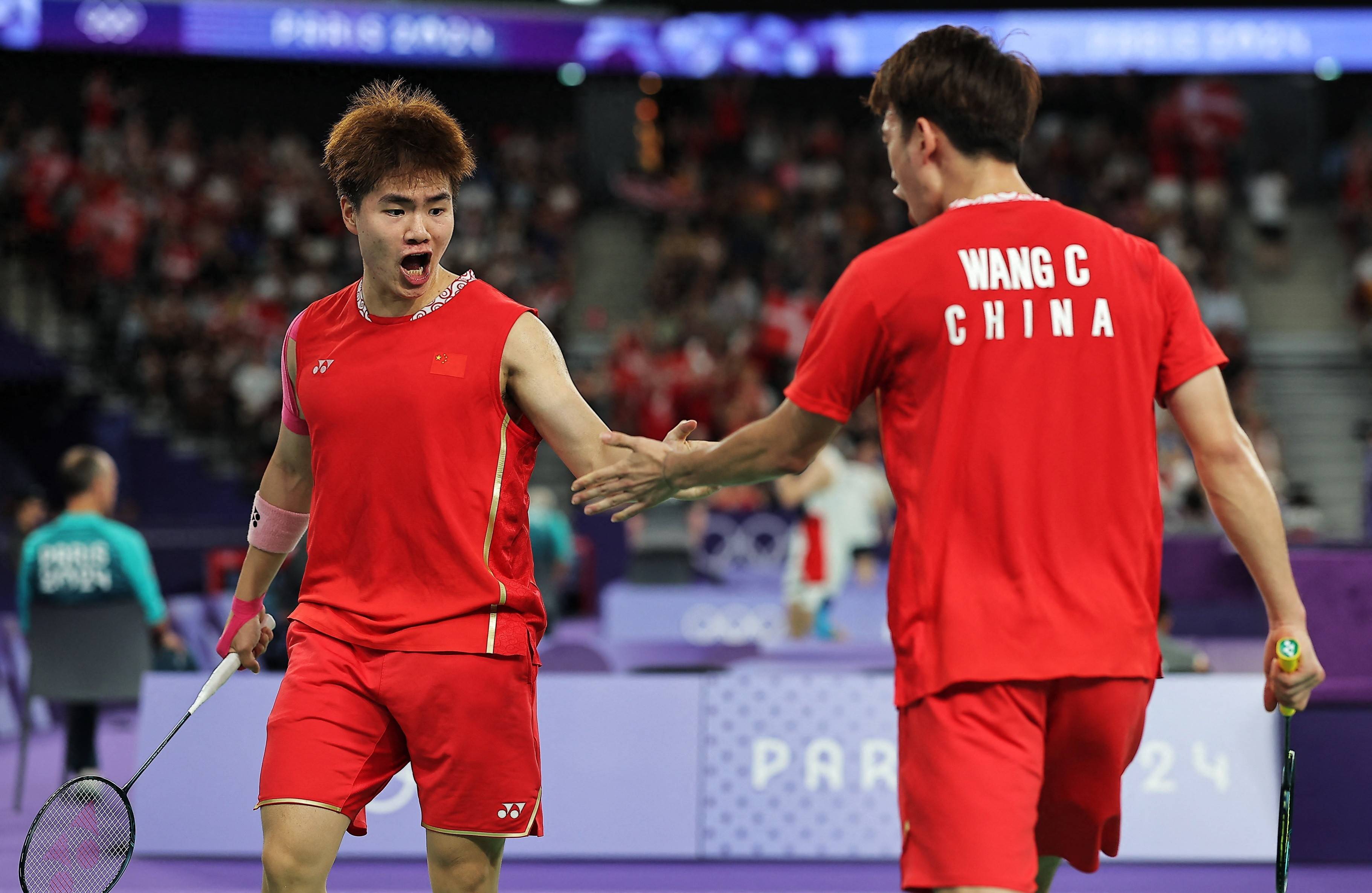 最新战报：羽毛球豪取连胜，冠军在望的简单介绍