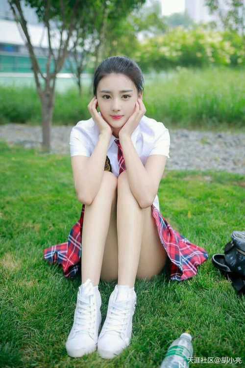 NBA季后赛之夜，门迪的上帝之手让悬念在第三节提前终结