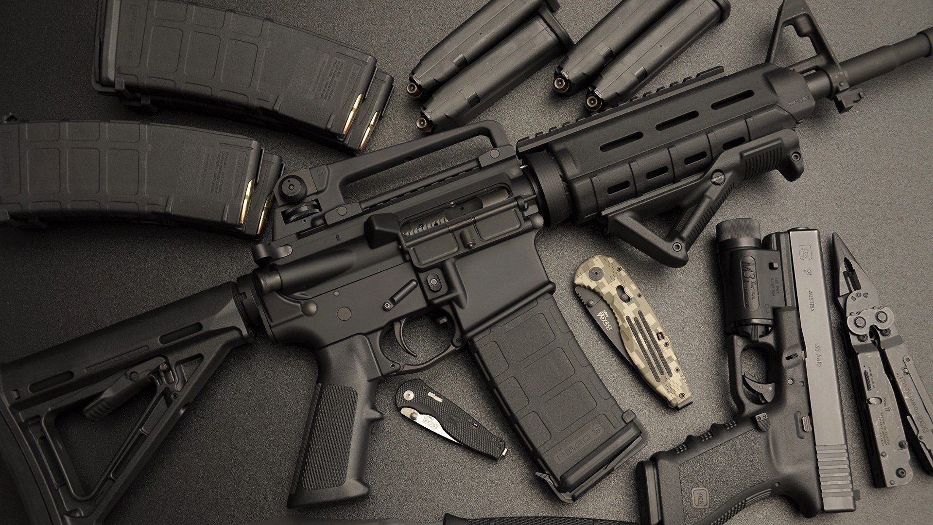 孤独王者的背影与永不褪色的旗帜，当本泽马爆发遇上墨西哥的永恒荣光