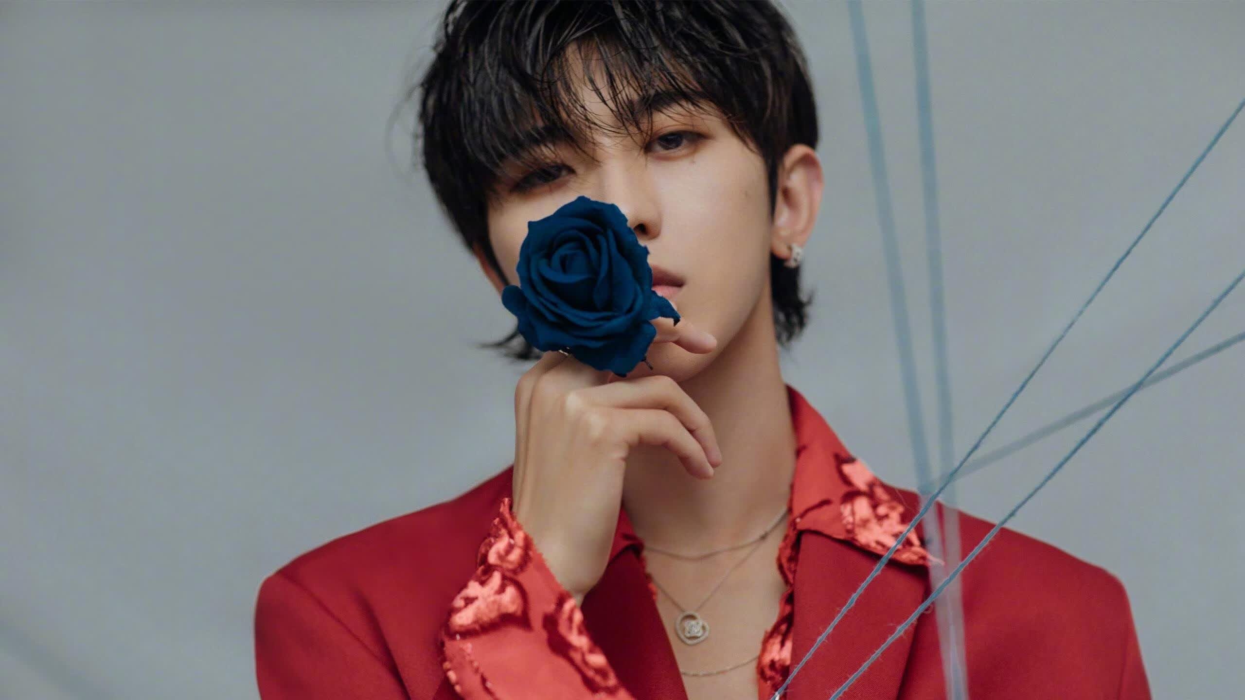 东西方个体的闪光与集体的胜利