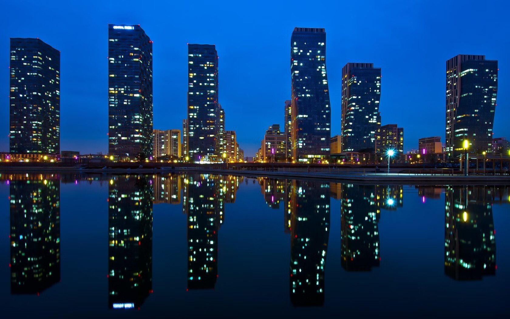 闪电三连击！莱奥七分钟致命两传一射，巴西风暴摧垮马赛钢铁防线