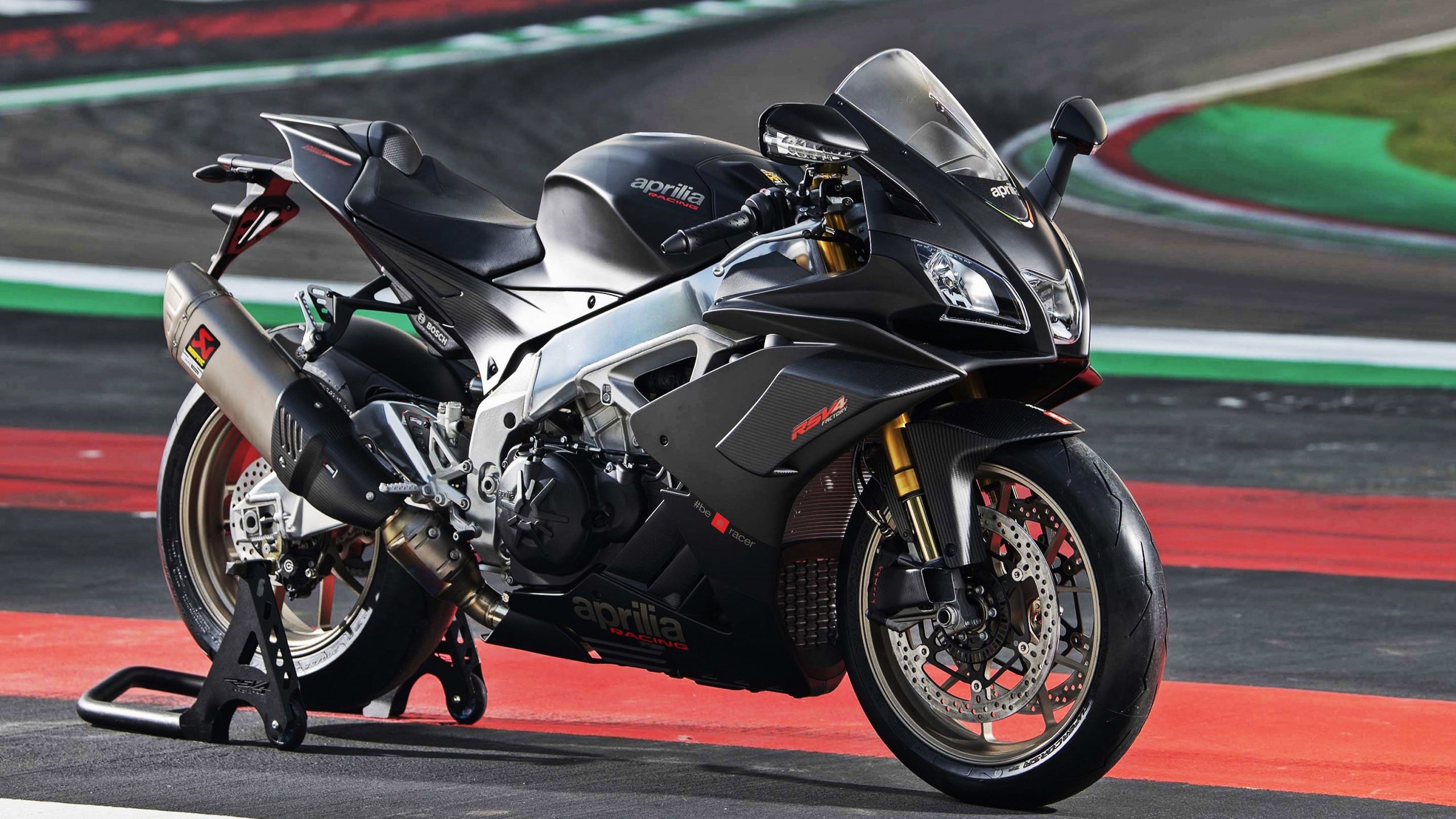 灰烬与星火，辽宁队的低谷突围与德罗赞的自我救赎之路