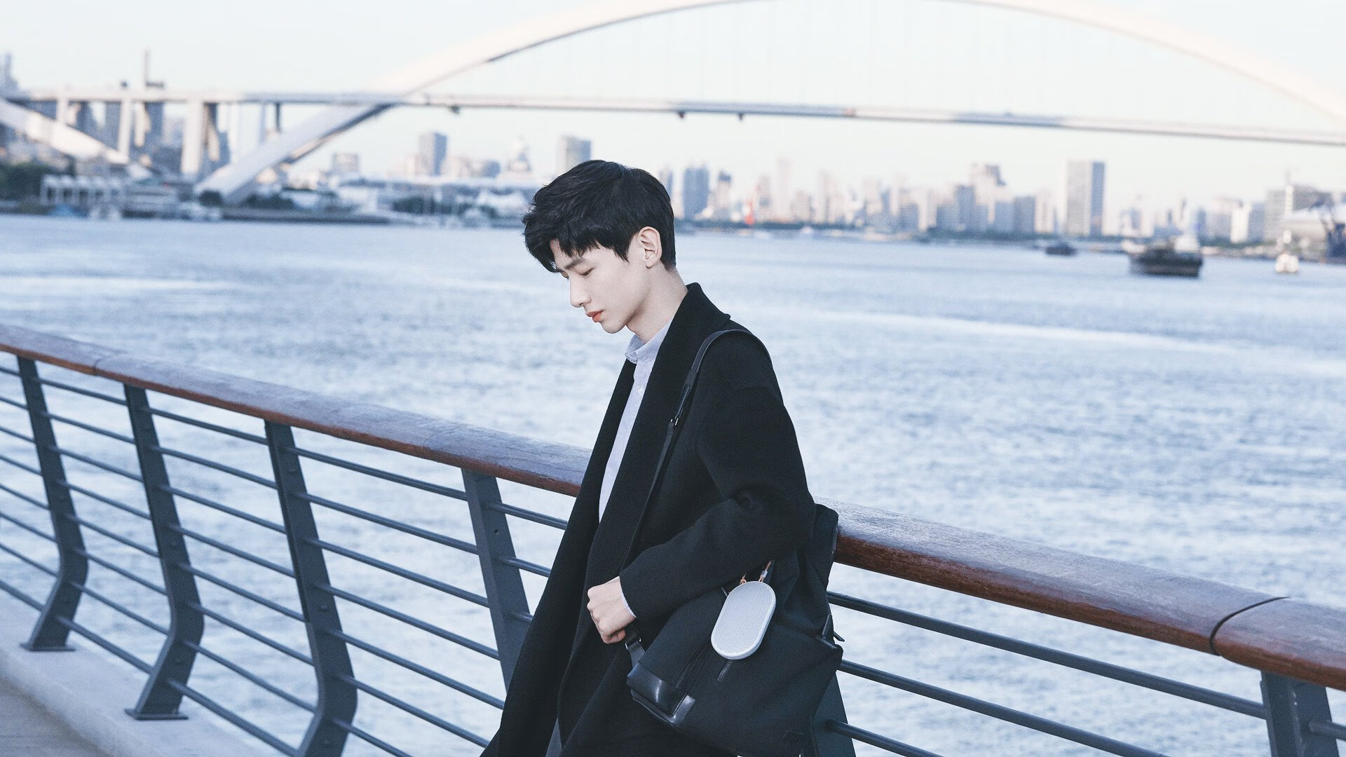 沉默的齿轮与轰鸣的引擎，布伦森关键节点连续得分击沉雄鹿